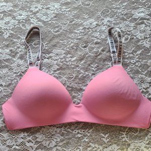 Victoria's Secret Wireless T-Shirt Bra Pink with Logo Straps 32C